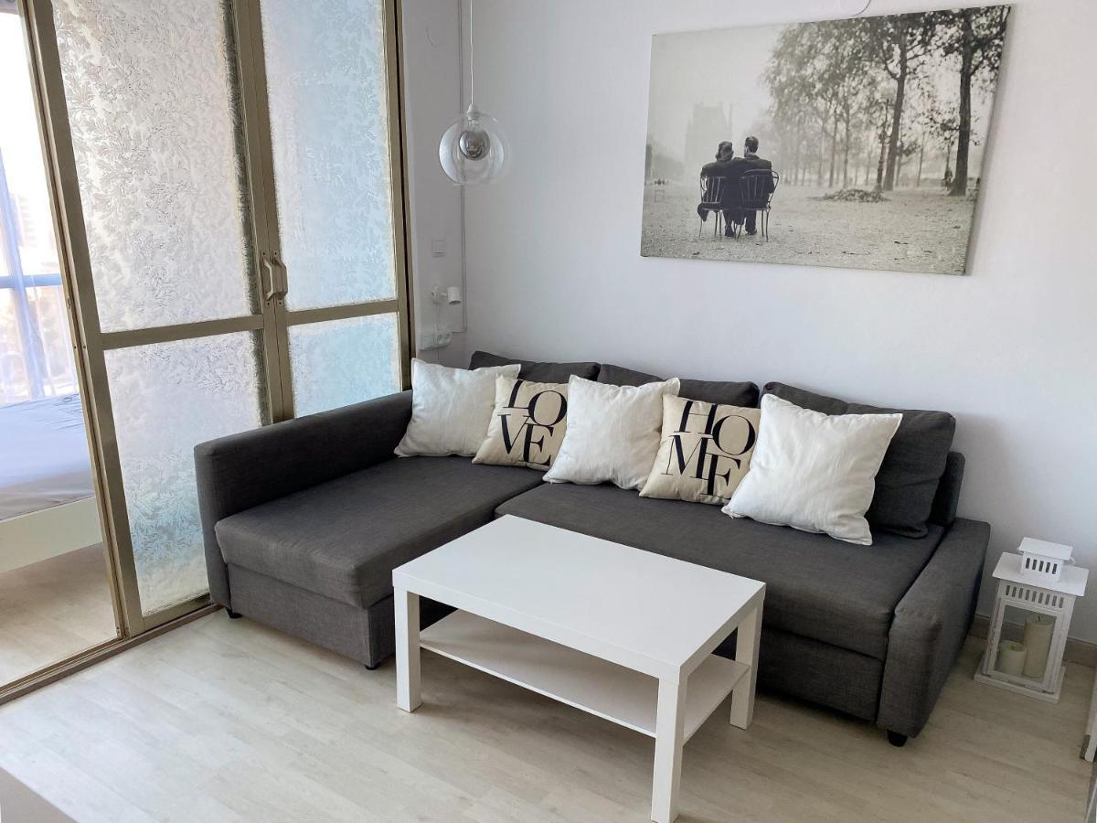 Buena Vista Chillounge Apartment Benidorm Luaran gambar