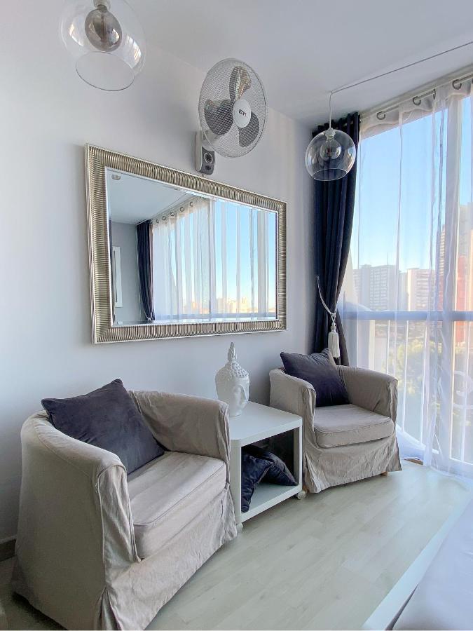 Buena Vista Chillounge Apartment Benidorm Luaran gambar